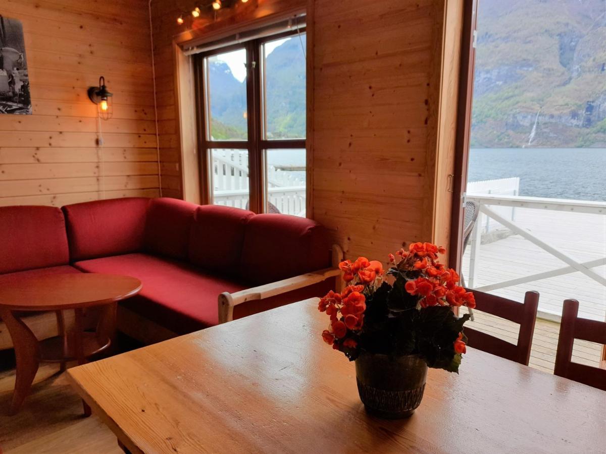 Vangsgaarden Gjestgiveri Aurland Kültér fotó