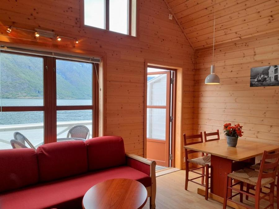 Vangsgaarden Gjestgiveri Aurland Kültér fotó